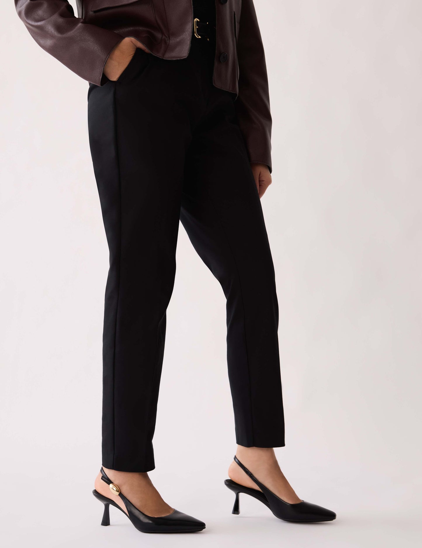 Anne Klein Cynthia