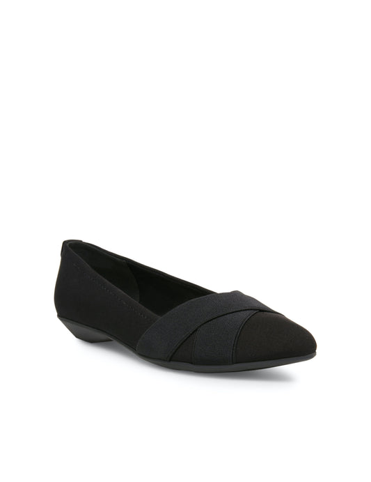 Anne Klein Oalise Flats Wide and Medium width