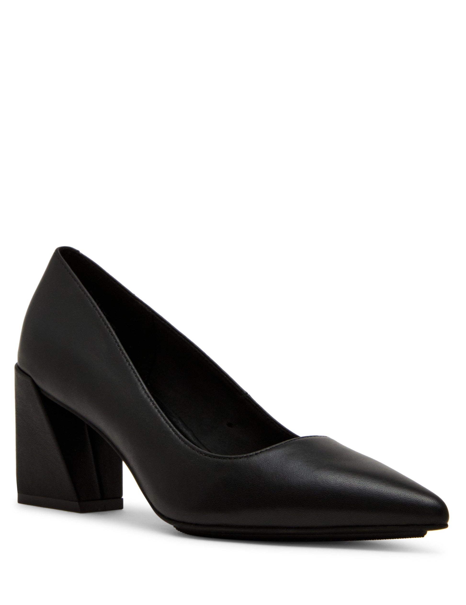 Anne Klein Relena Leather Pump in Black Leather