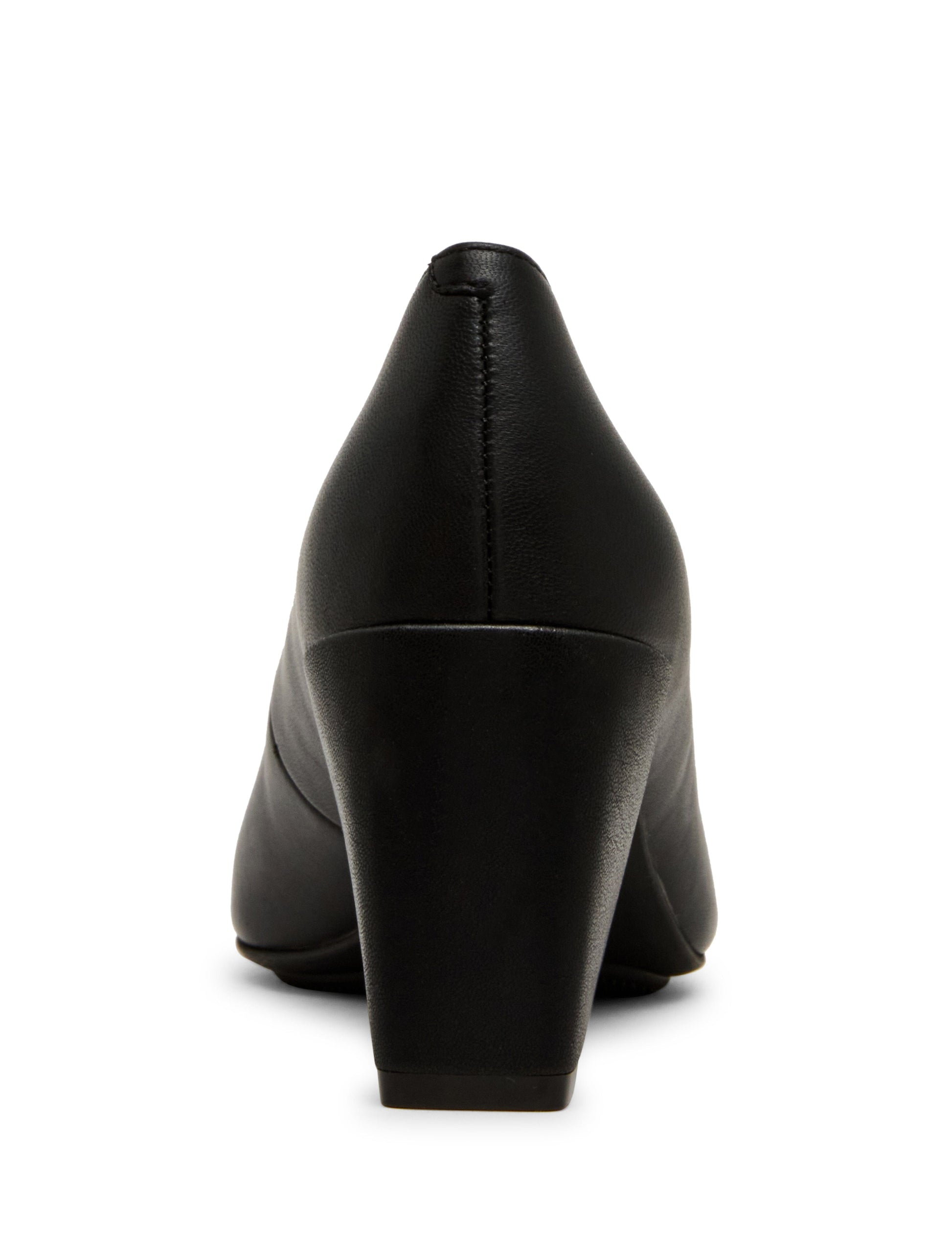Anne Klein Relena Leather Pump in Black Leather