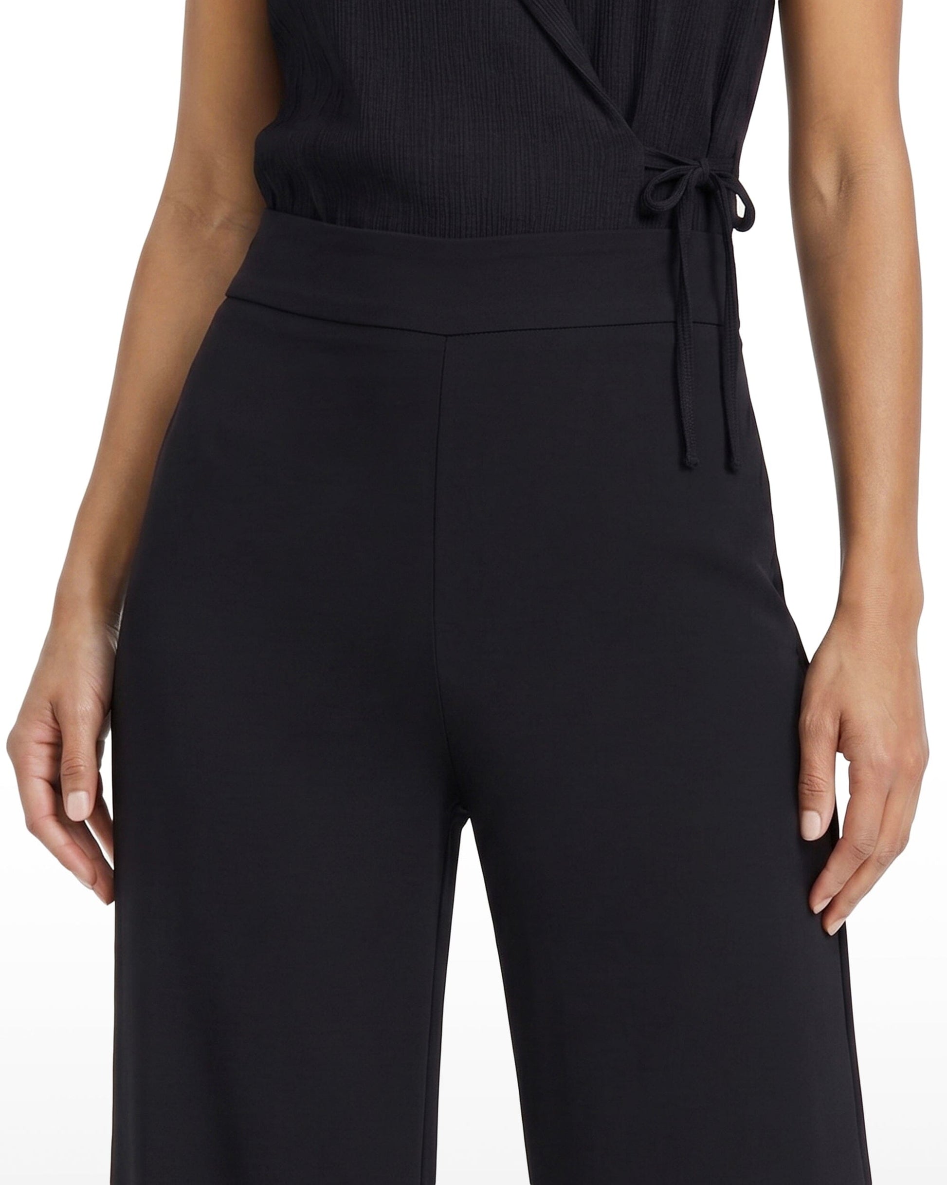 Anne Klein Wide Leg Crop Pull-On Pants in ANNE BLACK