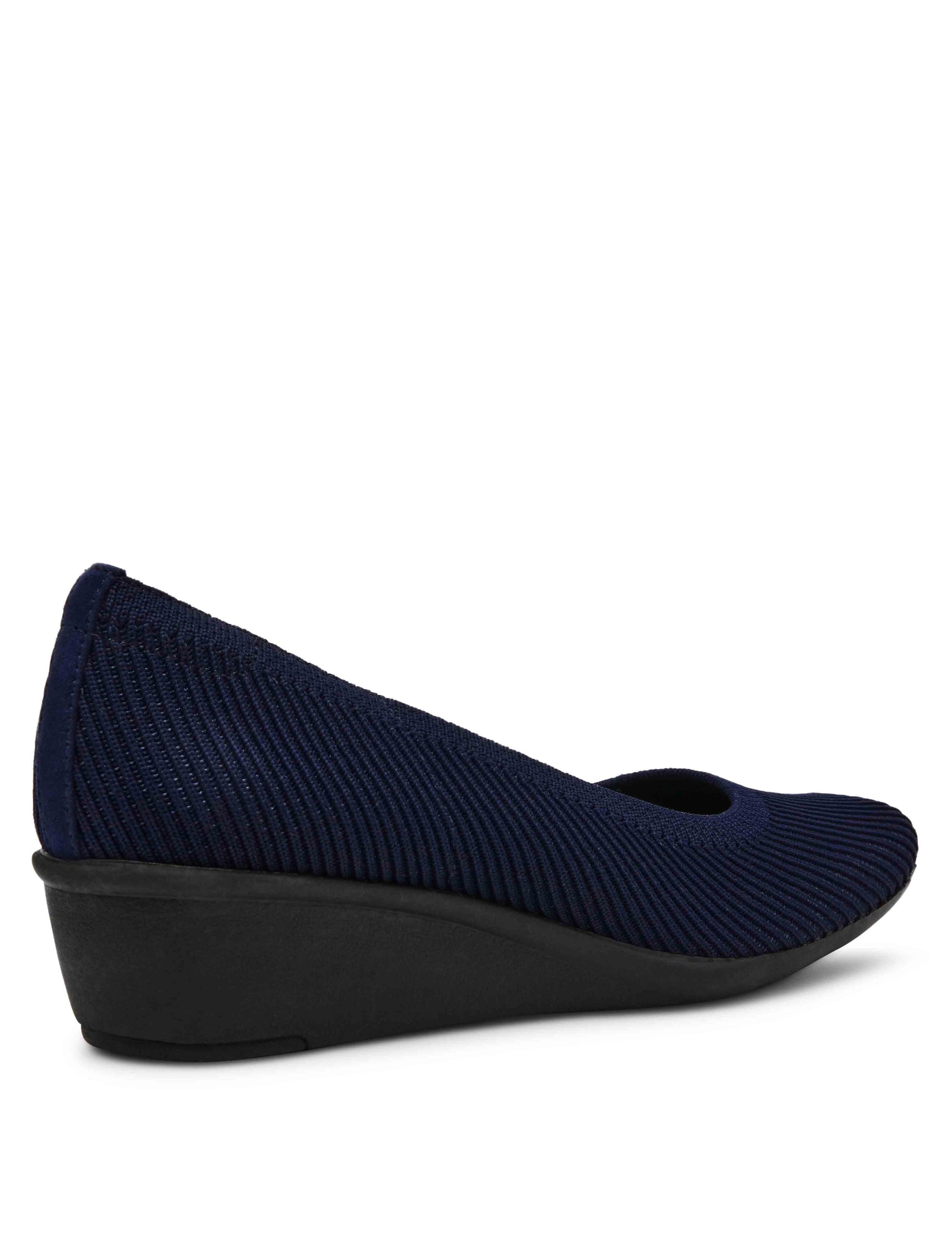 Anne Klein Wisher Wedge
