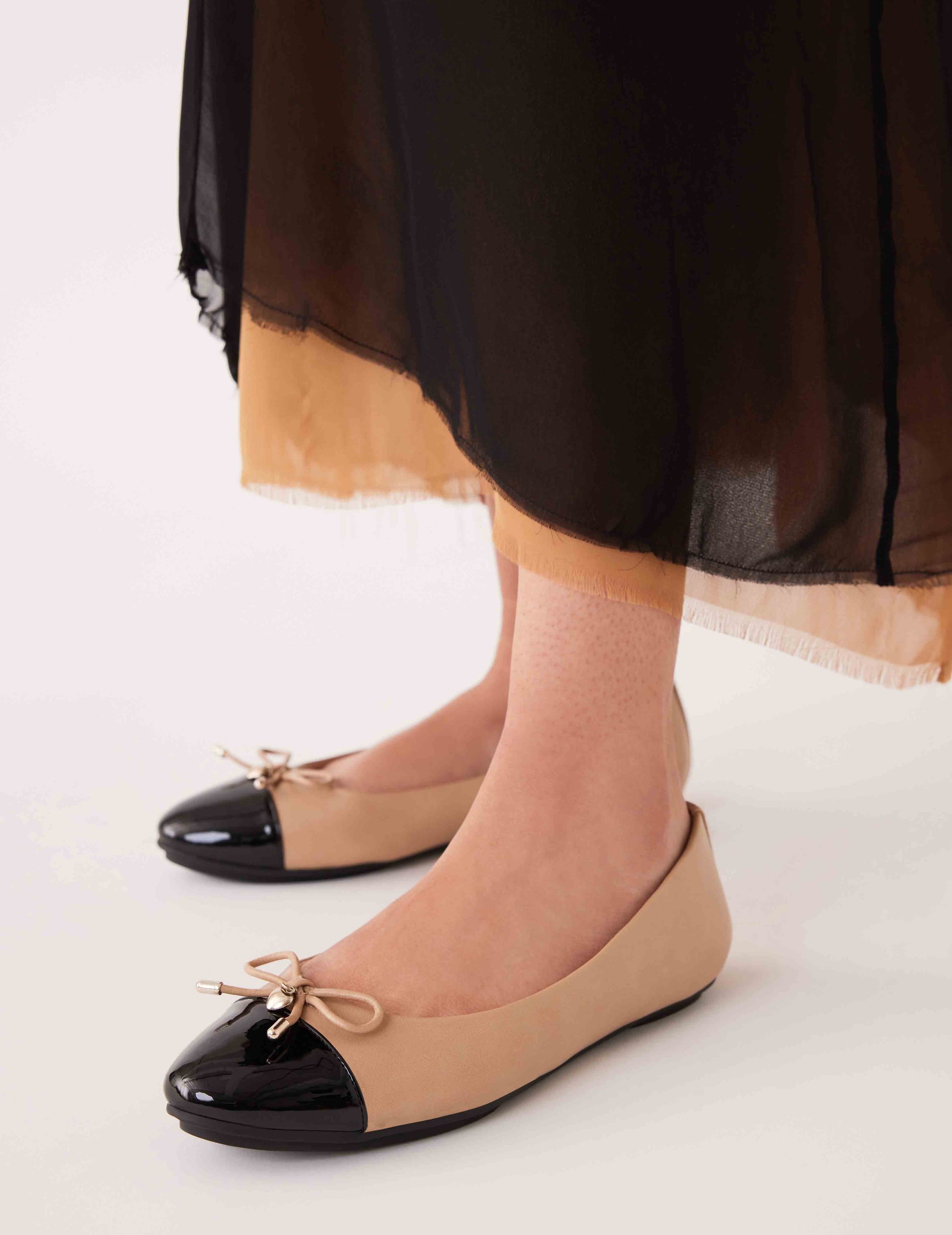 Anne Klein Anne Klein Luci Flat