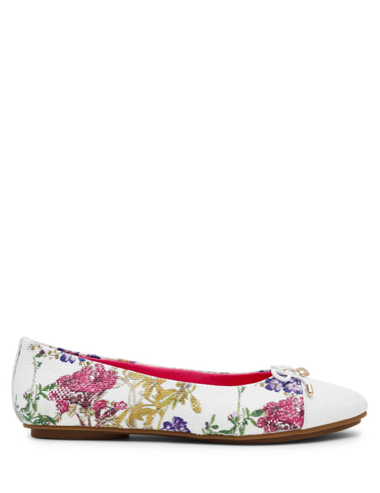Anne Klein Luci Ballet Flat